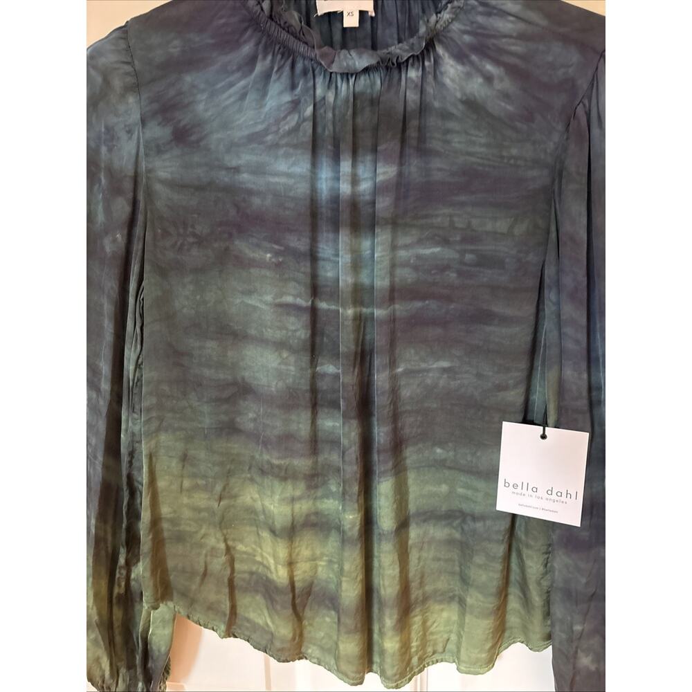 Bella Dahl Shirred neck Top Abstract Ikat Tie-Dye Top Size XS blue green New tag - Picture 5 of 7